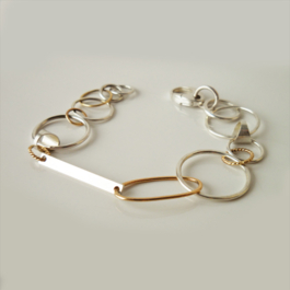 LARGE MIXED RING 17